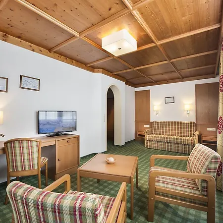 Landschuetzer Naturaktivhotel Hotel 3*